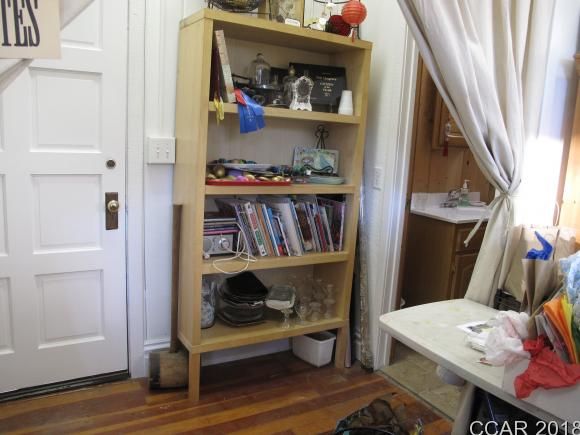 8359 Center St, Mokelumne Hill, CA 95245
